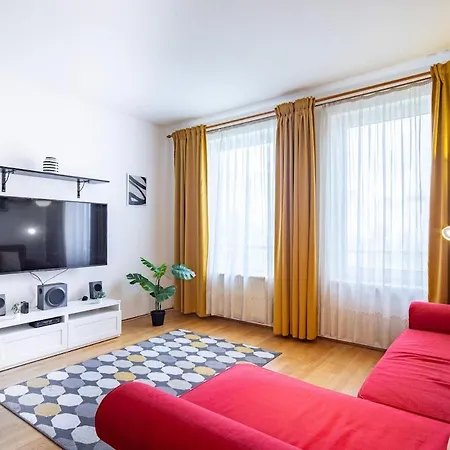 Sunny Apartment